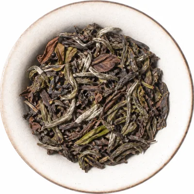 Oriental Beauty — Chinese oolong tea leaves